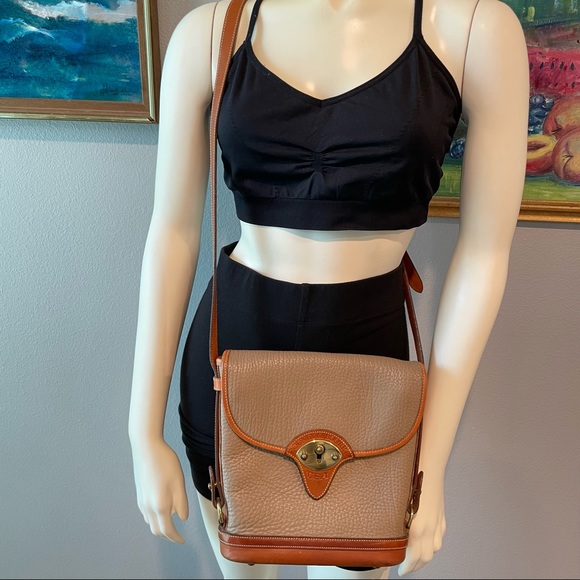 Dooney & Bourke Leather Cavalry Case Bag Crossbody Taupe - Picture 1 of 15